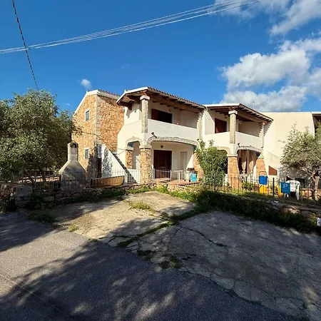 Trilocali A 900m By Budoniaffitti Holiday home *