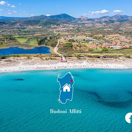 Holiday home Trilocali A 900m By Budoniaffitti