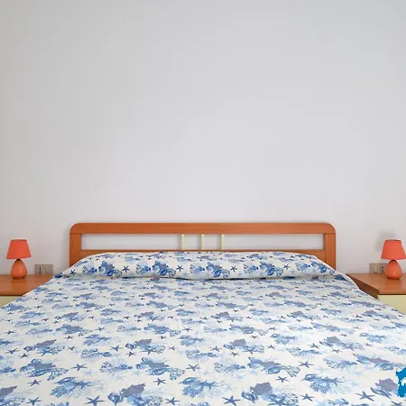 Holiday home Trilocali A 900m By Budoniaffitti Tanaunella